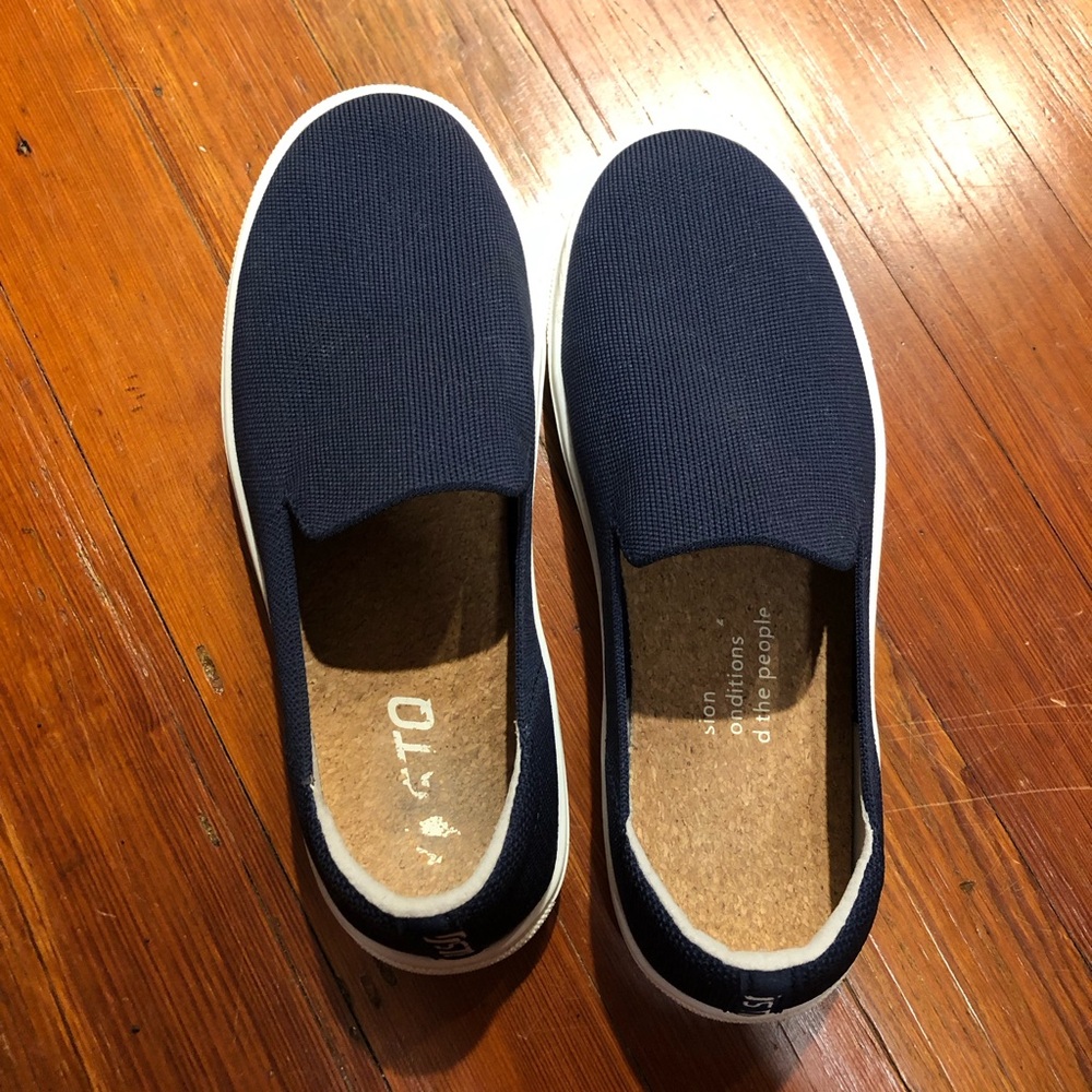 STQ Navy Blue Slip-On Sneakers